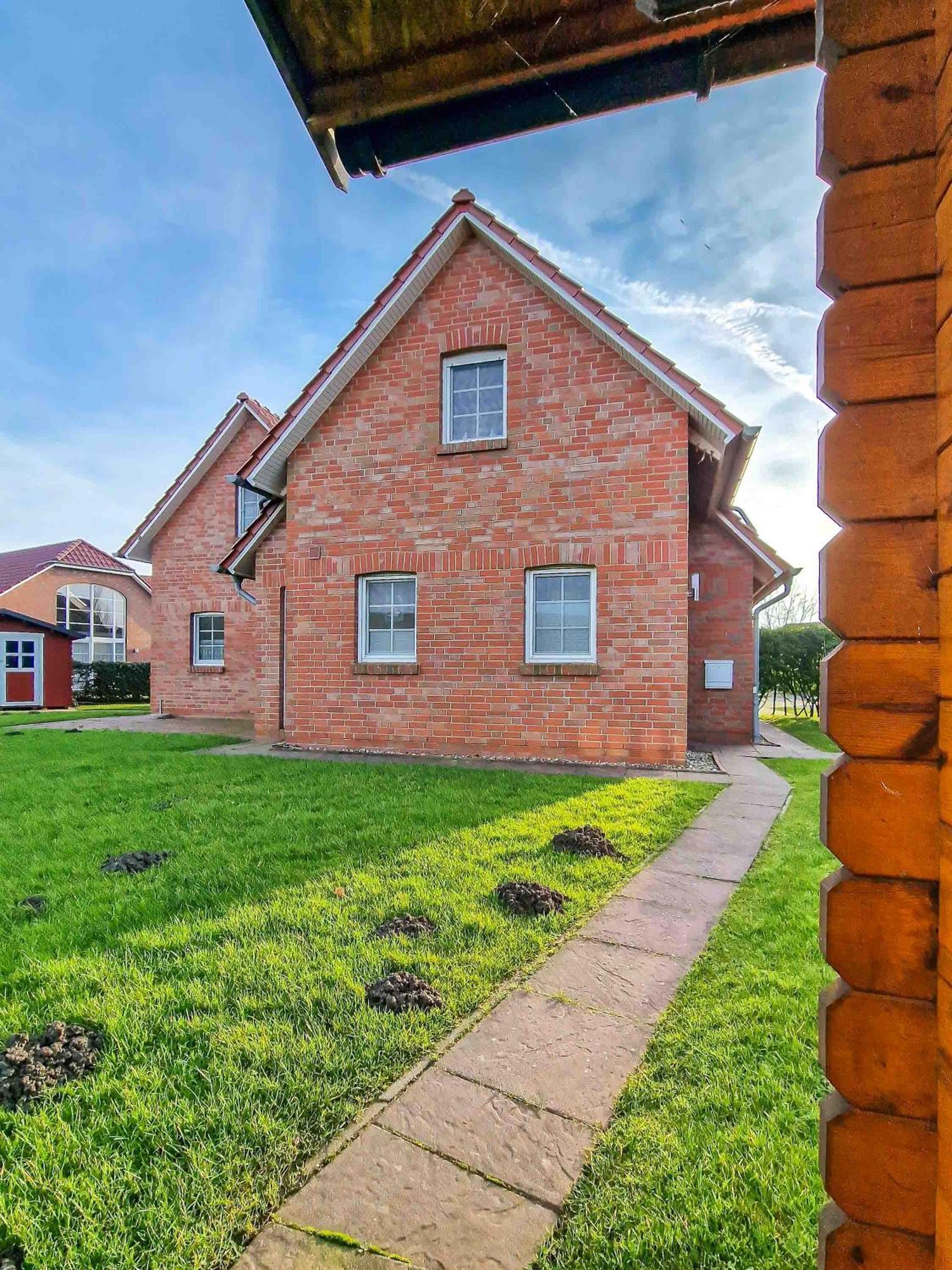 Deichtraum Villa Греетзиел Екстериор снимка